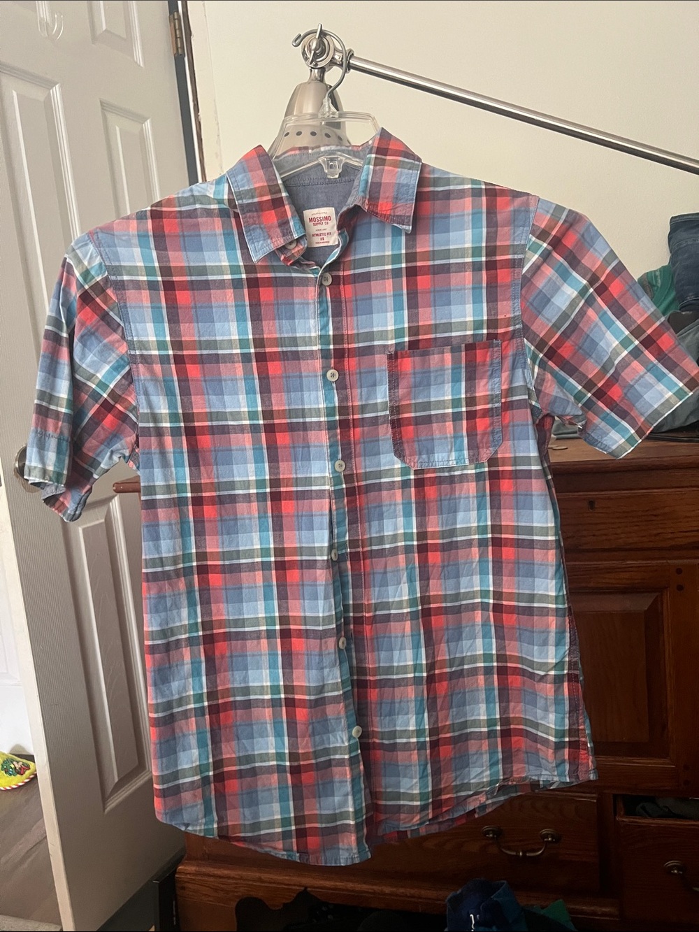 Mossimo Supply Co. Red & Blue Plaid Short-Sleeve Button-Down